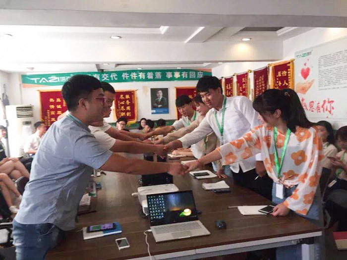 塔孜丨第一屆辯論賽——唇槍舌戰(zhàn)，言思角逐，巔峰對決！